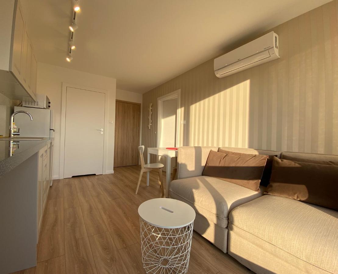 Sloneczny Taras I Morska Bryza Apartment รอวี ภายนอก รูปภาพ